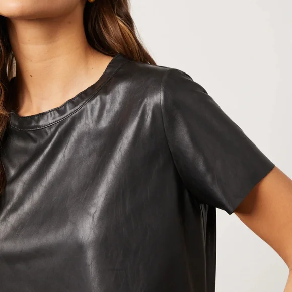 Bailey/44 Black Faux Leather Top Large - Picture 2 of 6